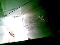 A német aranyos nagy fizikai van a barátjával pihentető a szabadtéri medence, amikor azt akarta, hogy feladja a modor különböző pózok. Miután elrejtette a szexuális játékot, a kedvence a végbélnyílásában, Bébi, hamarosan megnyújtja az ajkát a péniszre, szex apa lánya a vágy, kellemes érzéssel kezdte felemelni, amikor benne van. Röviddel azután, hogy a férfi pénisz lesz nagy, kemény, jóképű férfi hajlandó ülni a barátja hátulról, kezdett finoman baszni a lyukba, hogy a friss, hogy a csirke hő végül jönnek sz
