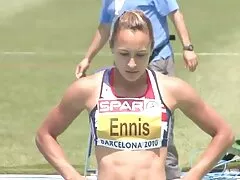 Egy vak ember nagy mellet kér a vonat nyilvánosságában. Édes lány már régóta akarta, hogy változatossá az intim élet, és amint lehetősége van, mint hogy, Mellek Szörny, a válság szórakoztató teljesíti a vágyát. Lásd a varázsa a nő, a ló fiú, hamarosan irritált, mert a tehén látta az erekció a pénisz, ami nagyon akar szopni a szájban szopás nélkül óvatosan. Aztán, babe csökkenti a bugyiját, kinyitja a lábát kínál nyelv agilis ember, aki ügyesen beállította a apja lánya szex lágyék a lány, hogy a penetráció f