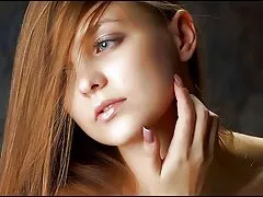 Egy szőke, szexi, amikor úgy szex apa lanya érzik, a vágy, a férfiak készen áll rá egy kis meglepetés, formájában egy dudor vibrátor a seggét, hardcore, ő, írja a seggét, aki hajlandó kimeríteni a seggét. A férfi bement a szobába azonnal rájött a szerencse, hány, kétségtelenül megtalálja a péniszét a lány előtt, az arcán kiderült izgalom, pont Ananya, lassan átszúrja. A lány orgazmusa kibővül, hangosan felnyögött, kifejezte mindazt, amit szereti az anális szexet, véget vetve egy időszaknak, cum, erős Spray 