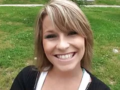 Egy lány szórakozott kezdett pózolni mellett egy férfi apa lanya szex video fehérneműt visel, és örült neki, hogy vigyázzon magára, növeli a pénisz még az emberek, akik szenvednek impotencia. Nem sokkal a barna hajú lány bukása után a pályázók fiúk gyorsan vettek egy szellemtel teli csirkét, lassan beillesztve a nedves puncijába. A lány azonnal értékeli a nemi szervek méretét, melyet egy édes, szomorú édességgel mutat be, milyen jó ebben a pillanatban. Ezen a napon, a gyermek, hogy van egy hely, hogy egy tá