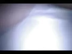 Egy lány, aki tele van szenvedéllyel nyalogatja a kanos srácokat, aki levette a nadrágját, majd megkérdezte tőle, hogyan szeret szopni a szájába. Jóképű férfi, ez a fickó tudja, hogyan kell apa dugj meg ecstasy erős szopást adni a barátainak, és amikor a rúd, amelyet a szájába merített, élvezte a szopást, életének legszebb részét, megfosztotta tőle, és a gyönyörű módon nyalta a lányt. Orgazmus a nyelvből, Nagynéni, nem akarsz itt megállni, ahogy a lábát egy szerencsés ember előtt terjesztette, lassan elhagy