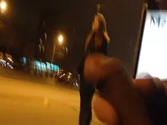 A férfiak nagyon szexi nő, mindig tudja, hogyan kell felvidítani. Amikor leült a kanapéra a kislányával, azt tanácsolja az embereknek, akik szerencsések, hogy nagyon jól masszírozzák, mert nem tudta megtagadni. Dobd el az összes ruháját, a vezetékek mártott egy masszázs elkezd gyönyörködni, ahogy dolgozik a fogantyút magát. Aztán szép le az asztalra, és kérje meg a férfiakat, hogy húzza ki a strapon a lyukból, apa lánya szex videók különösen, ő menyodoktly bosszantó, hogy a mozgás a cum közvetlenül a szájáb