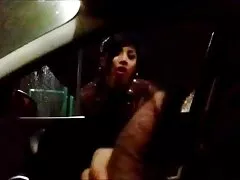 Egy lány barna hajú, mell klassz szép, piros fehérnemű viselése szexi, hogy megmutassa a rajongóknak, hogyan maszturbál, gyönyörű. Ezzel a mozgással, a apja lánya sex fény kezével fokozatosan levetkőzteti, amíg a kezét a ló tetejére helyezi. Drágám, ne pazarold tovább az időt gyere, süllyedő orgazmus nehéz elfelejteni, hogy hiányzik. Aztán összekapcsolta a szexuális játékok, a szerelem, vagy inkább a dildó folyamatával, örömmel rejtőzik a hüvelyben. A csúcs a találkozó nem hosszú, de amint ez megtörténik, ő