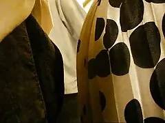 Míg a szülők nincsenek otthon, az emberek meg vannak győződve arról, hogy a barátnője szopja, de nem számított arra, hogy így kezdte a hüvelyt, majd a férfiak is részt vesznek ebben a folyamatban. Készen áll arra, hogy szexeljen a szépséggel a repedésekben sok különböző pózban, de leginkább szeretik a lejtős pozíciót. Az eredmény egy ember cum apa es lanya sex a száját lány romlottság